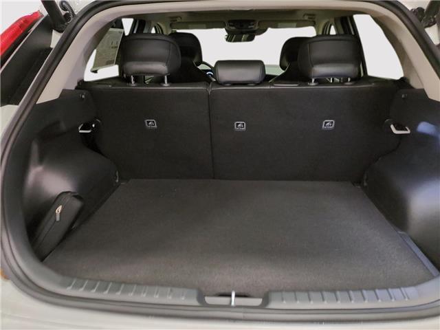 2026 Kia Niro EV Wave w/Snow White Pearl & Grey Exterior (Stk: 260338N) in Miramichi - Image 6 of 16