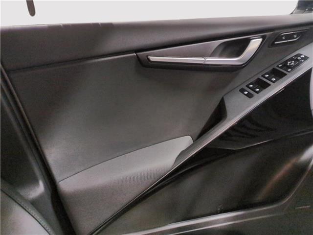 2026 Kia Niro EV Wave w/Snow White Pearl & Grey Exterior (Stk: 260338N) in Miramichi - Image 12 of 16