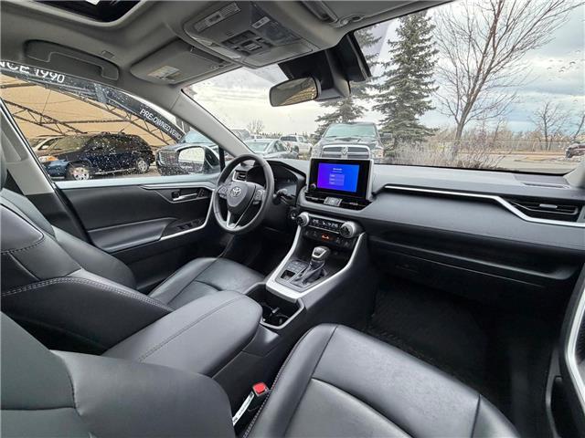 2024 Toyota RAV4 XLE (Stk: 260087A) in Calgary - Image 9 of 19