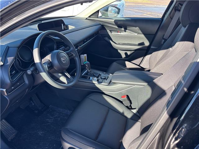 2025 Mazda CX-30 GX (Stk: 225-235) in Pembroke - Image 6 of 6