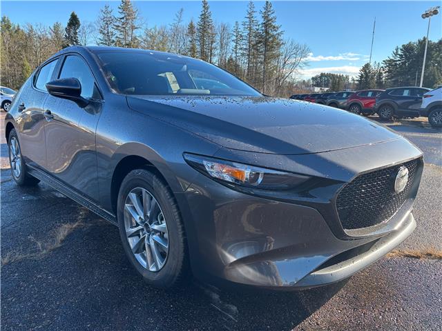 2025 Mazda Mazda3 Sport GX (Stk: 225-236) in Pembroke - Image 2 of 6 2025 Mazda Mazda3 Sport GX (Stk: 225-236) in Pembroke - Image 2 of 6