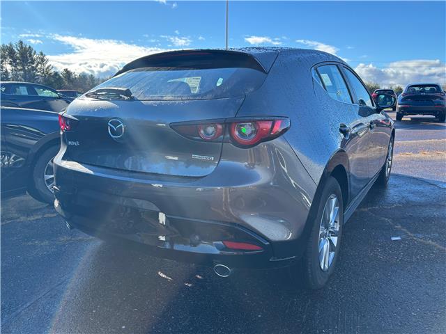 2025 Mazda Mazda3 Sport GX (Stk: 225-237) in Pembroke - Image 3 of 6