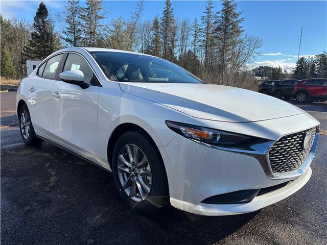 2025 Mazda Mazda3 GS (Stk: 225-137) in Pembroke - Image 2 of 6 2025 Mazda Mazda3 GS (Stk: 225-137) in Pembroke - Image 2 of 6