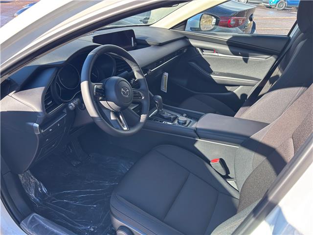 2025 Mazda Mazda3 GS (Stk: 225-137) in Pembroke - Image 6 of 6 2025 Mazda Mazda3 GS (Stk: 225-137) in Pembroke - Image 6 of 6