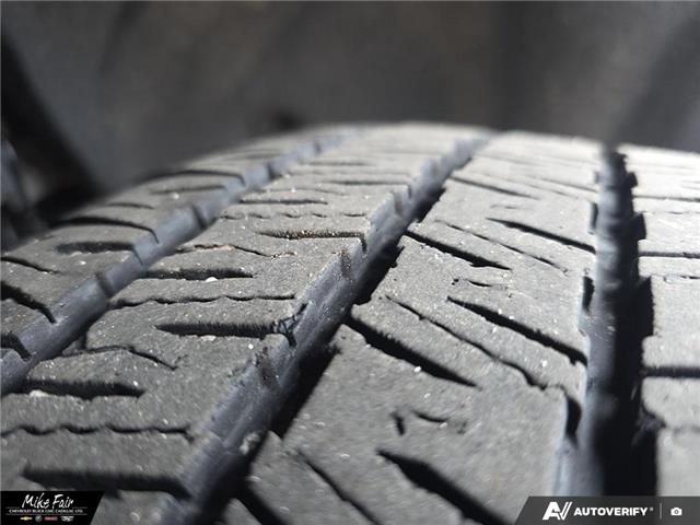 2022 GMC Sierra 1500 Limited AT4 (Stk: 26263A) in Perth - Image 7 of 25