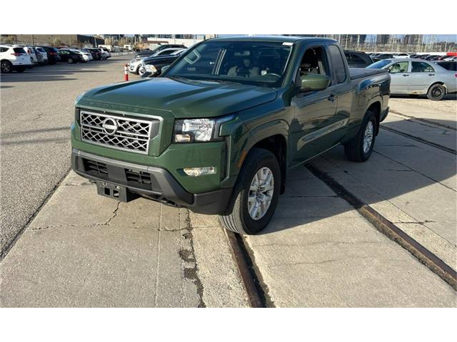 2022 Nissan Frontier SV King Cab photo 2