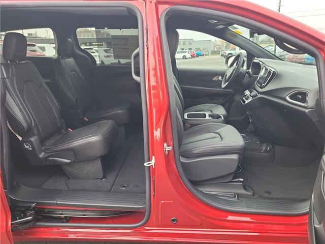 2026 Chrysler Grand Caravan SXT (Stk: 260109) in Windsor - Image 20 of 24