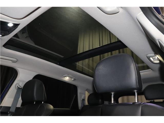 2023 Kia Sorento 2.5T SX w/Black Leather (Stk: 25410) in Edmonton - Image 13 of 36