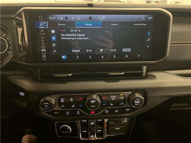 2026 Jeep Wrangler Sahara (Stk: W175926) in Courtenay - Image 14 of 16