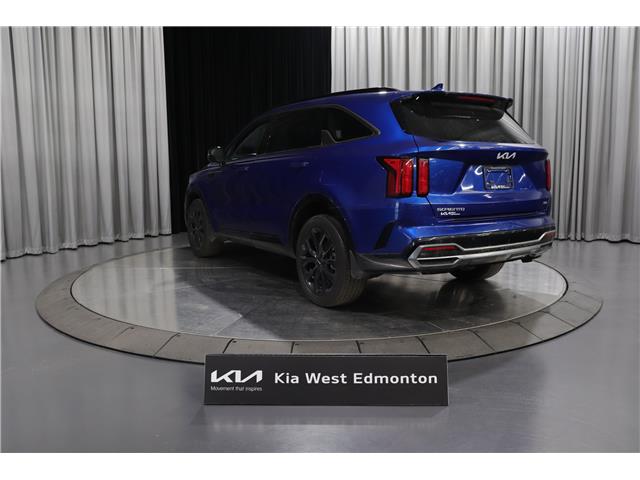 2023 Kia Sorento 2.5T SX w/Black Leather (Stk: 25410) in Edmonton - Image 4 of 36
