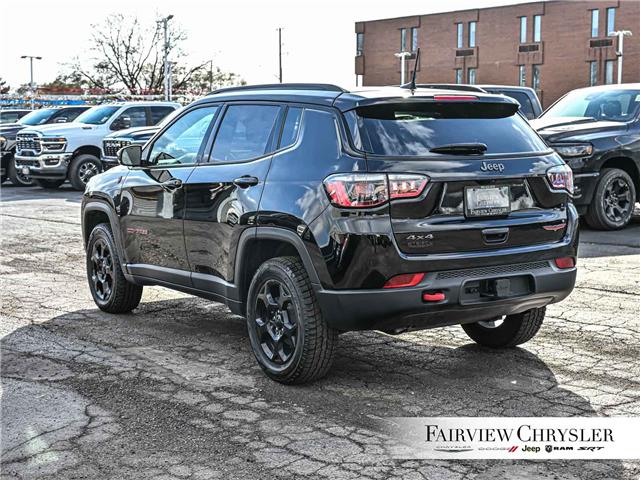 2023 Jeep Compass Trailhawk (Stk: U21423) in Burlington - Image 4 of 33 2023 Jeep Compass Trailhawk (Stk: U21423) in Burlington - Image 4 of 33