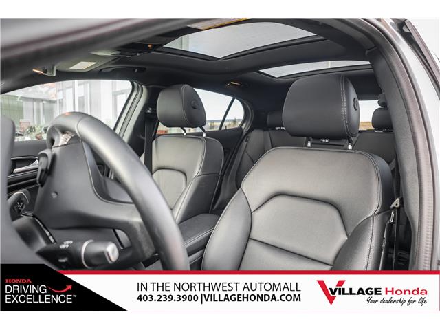 2018 Mercedes-Benz GLA 250 Base (Stk: B8984) in Calgary - Image 15 of 33 2018 Mercedes-Benz GLA 250 Base (Stk: B8984) in Calgary - Image 15 of 33