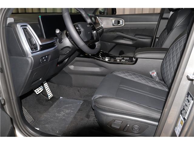 2026 Kia Sorento Plug-In Hybrid SX (Stk: 26744) in Edmonton - Image 12 of 35
