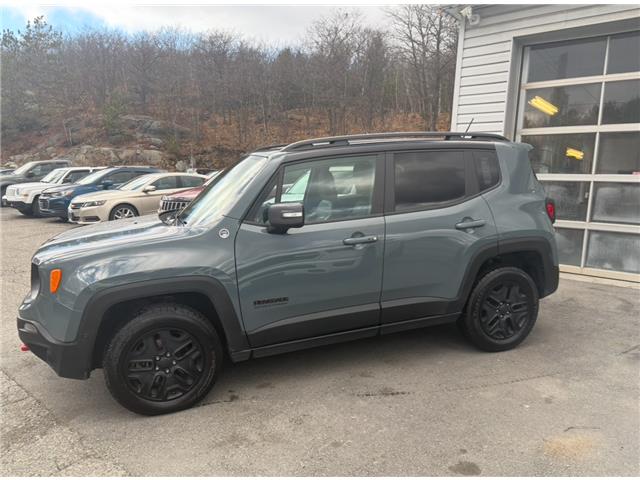 2017 Jeep Renegade Trailhawk (Stk: 12104) in Greater Sudbury - Image 2 of 8