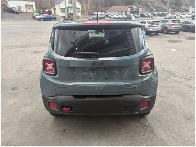 2017 Jeep Renegade Trailhawk (Stk: 12104) in Greater Sudbury - Image 4 of 8