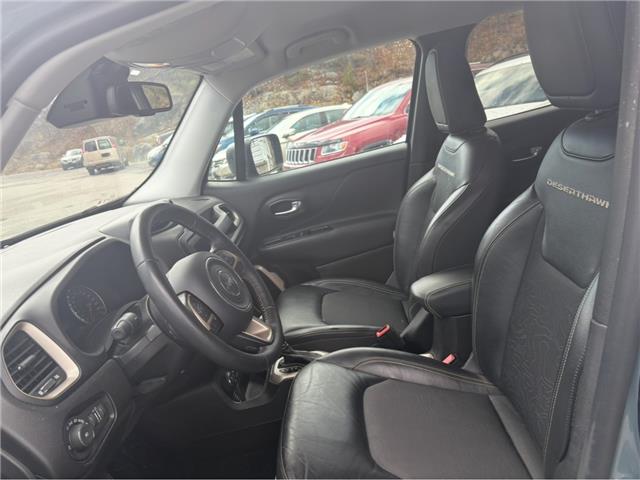 2017 Jeep Renegade Trailhawk (Stk: 12104) in Greater Sudbury - Image 6 of 8