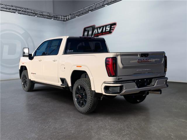 2026 GMC Sierra 3500HD AT4 (Stk: 351097) in Medicine Hat - Image 3 of 16