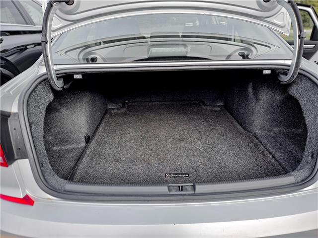 2017 Volkswagen Passat 1.8 TSI Comfortline (Stk: P2195) in BELLEVILLE - Image 17 of 21
