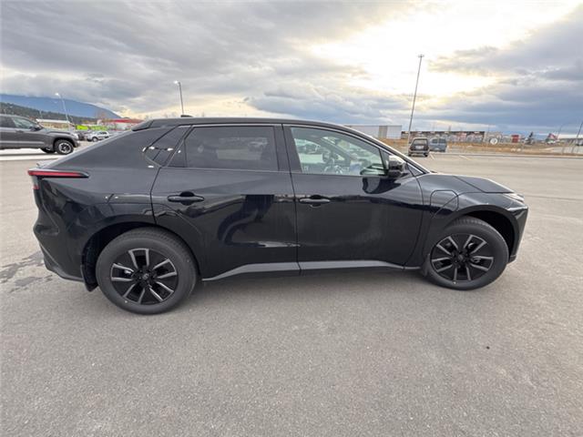 2026 Toyota bZ XLE (Stk: J000293) in Cranbrook - Image 6 of 21