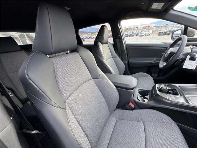 2026 Toyota bZ XLE (Stk: J000293) in Cranbrook - Image 11 of 21