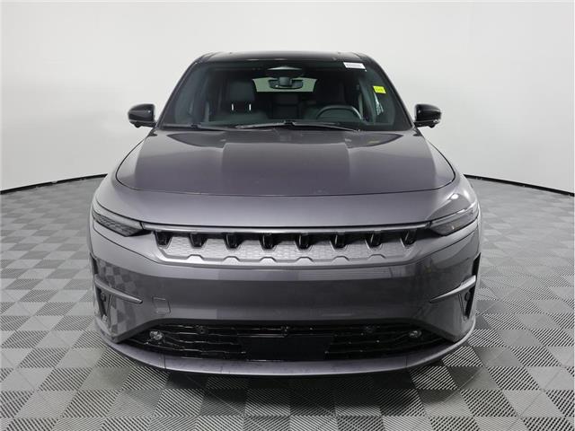 2025 Jeep Wagoneer S Base (Stk: 25J128) in Calgary - Image 2 of 23