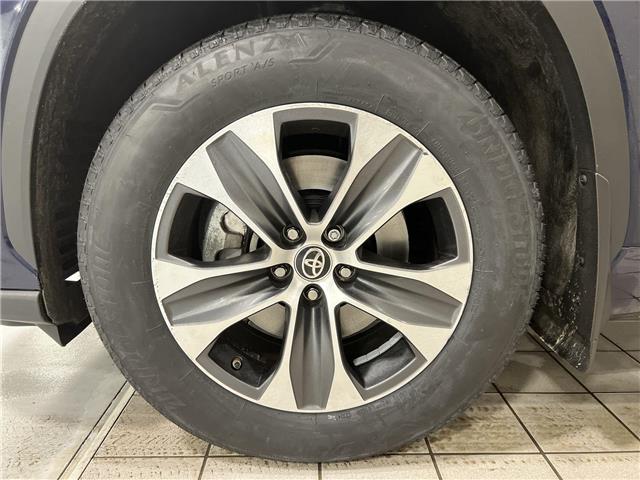 2025 Toyota Highlander Hybrid  (Stk: 14U7074) in Markham - Image 11 of 31