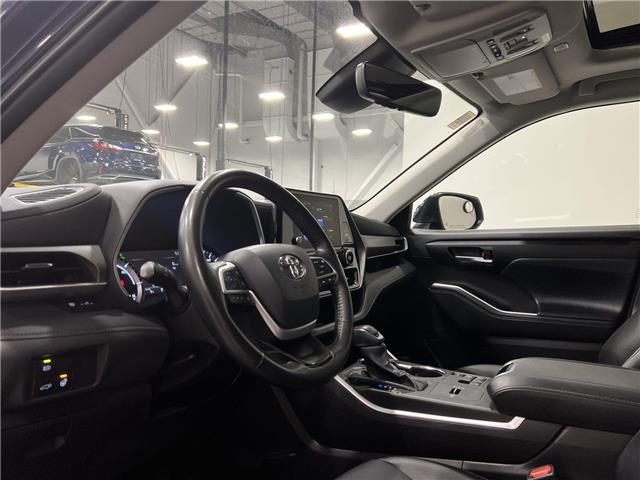 2025 Toyota Highlander Hybrid  (Stk: 14U7074) in Markham - Image 12 of 31