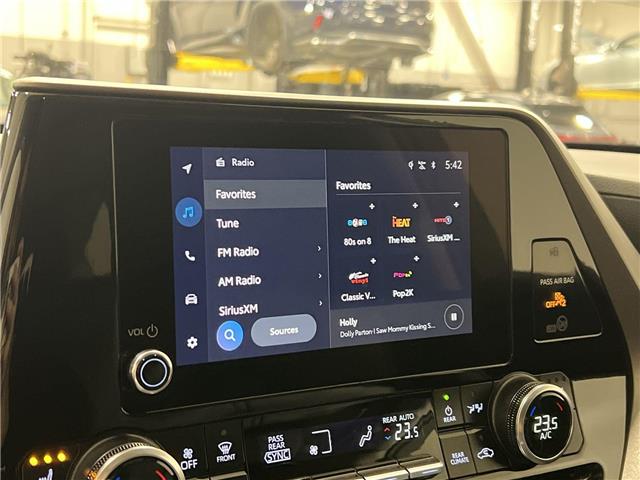 2025 Toyota Highlander Hybrid  (Stk: 14U7074) in Markham - Image 16 of 31