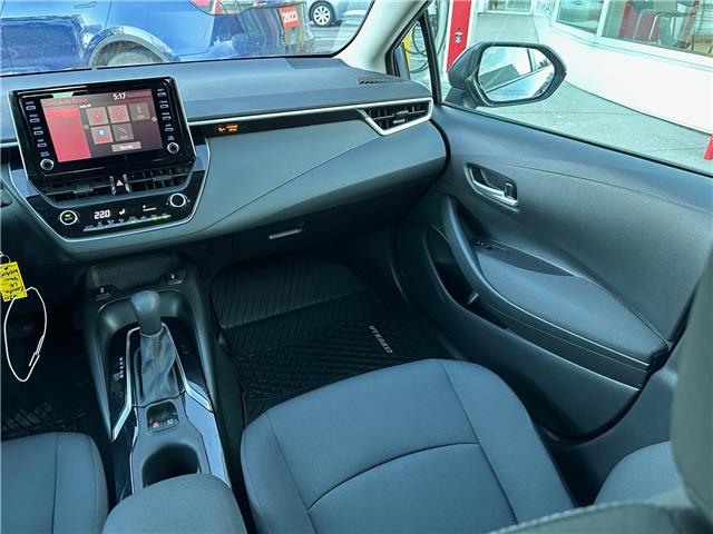 2020 Toyota Corolla LE (Stk: W6905) in Cobourg - Image 10 of 22