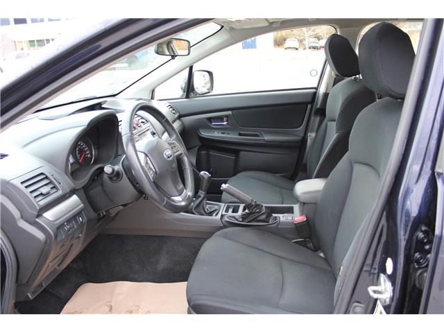 2014 Subaru Impreza 2.0i Sport Package (Stk: 08922U) in Cranbrook - Image 10 of 27 2014 Subaru Impreza 2.0i Sport Package (Stk: 08922U) in Cranbrook - Image 10 of 27