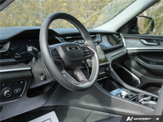 2023 Jeep Grand Cherokee 4xe Base (Stk: S2100A) in Welland - Image 6 of 31