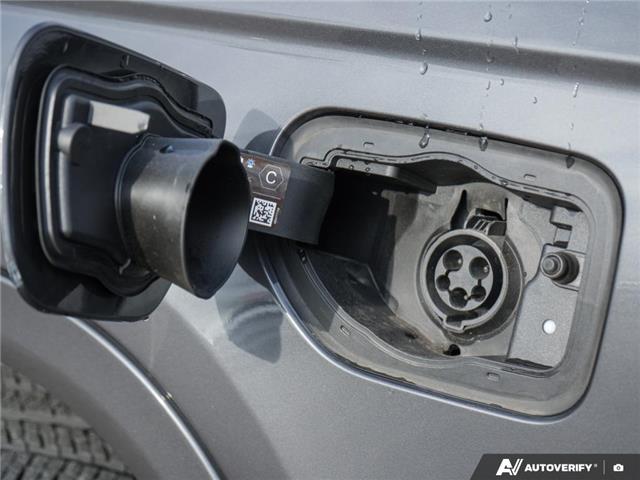 2023 Jeep Grand Cherokee 4xe Base (Stk: S2100A) in Welland - Image 19 of 31