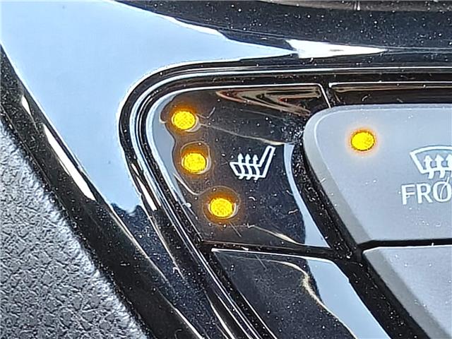 2018 Toyota C-HR XLE Premium Package in Ottawa - Image 5 of 22