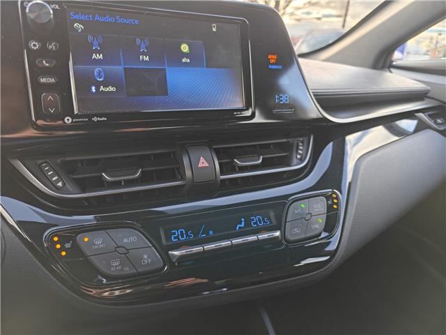2018 Toyota C-HR XLE Premium Package in Ottawa - Image 19 of 22