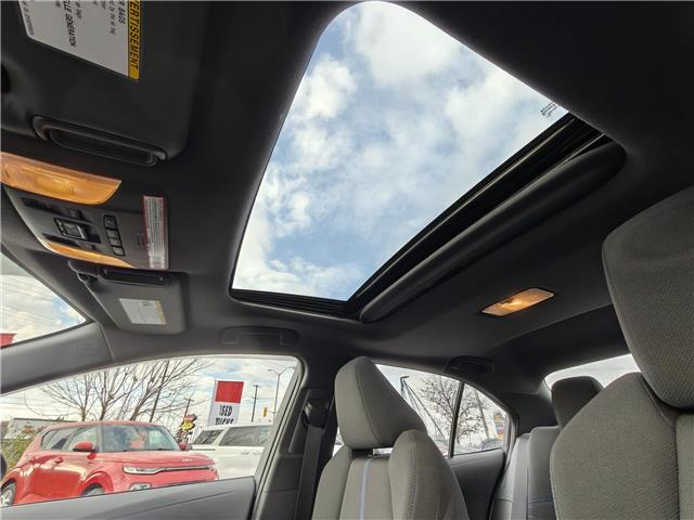2021 Toyota Corolla SE in Ottawa - Image 11 of 28