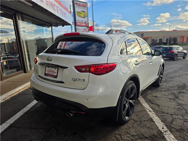 2017 Infiniti QX70 Sport (Stk: 2511605) in Waterloo - Image 7 of 25