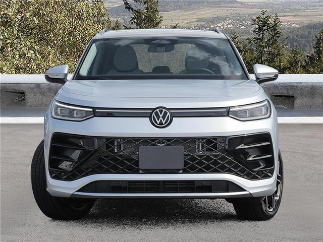 2026 Volkswagen Tiguan Highline Turbo R-Line (Stk: TT020122) in Vancouver - Image 2 of 9