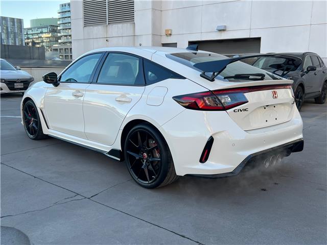 2023 Honda Civic Type R Base (Stk: AP5374) in Toronto - Image 3 of 24