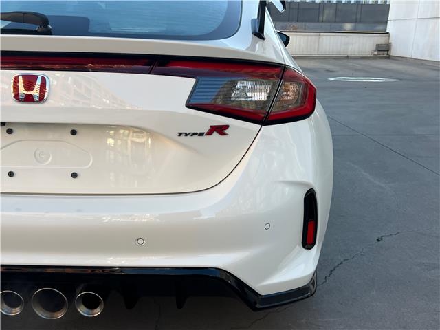 2023 Honda Civic Type R Base (Stk: AP5374) in Toronto - Image 8 of 24