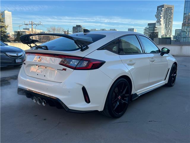2023 Honda Civic Type R Base (Stk: AP5374) in Toronto - Image 9 of 24