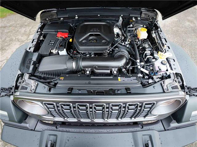 2026 Jeep Wrangler Sport (Stk: T160808) in Surrey - Image 7 of 24