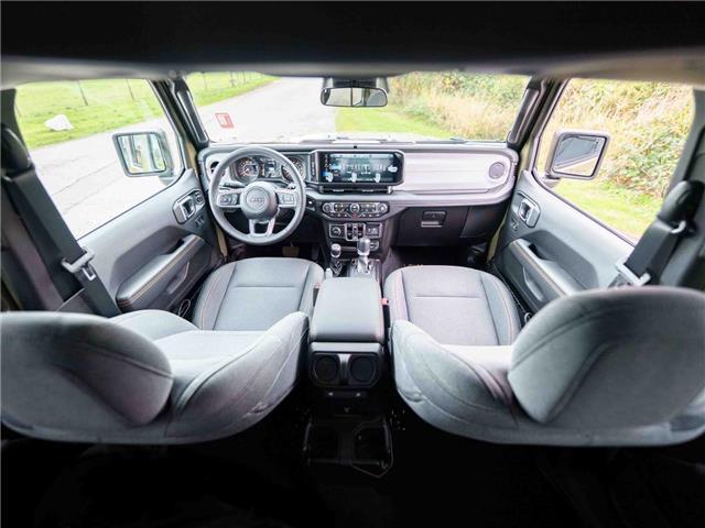 2026 Jeep Wrangler Sahara (Stk: T166453) in Surrey - Image 9 of 25