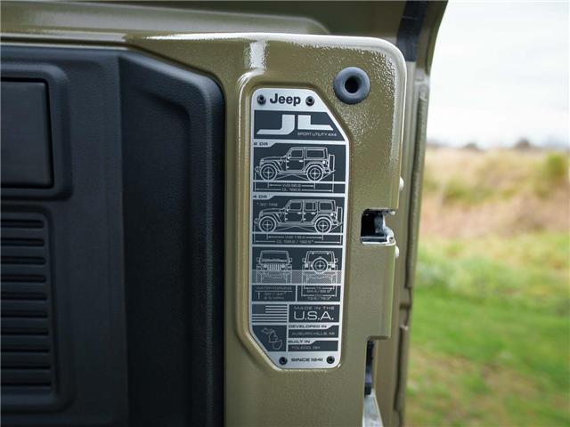 2026 Jeep Wrangler Sahara (Stk: T166453) in Surrey - Image 24 of 25