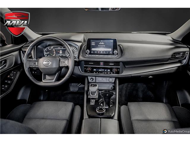 2025 Nissan Rogue SV Moonroof in Oakville - Image 11 of 20