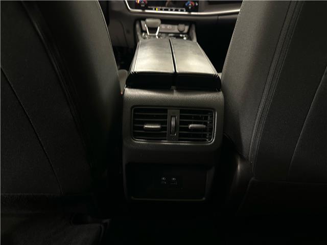 2023 Nissan Rogue SV Moonroof (Stk: 43131J) in Belleville - Image 9 of 24