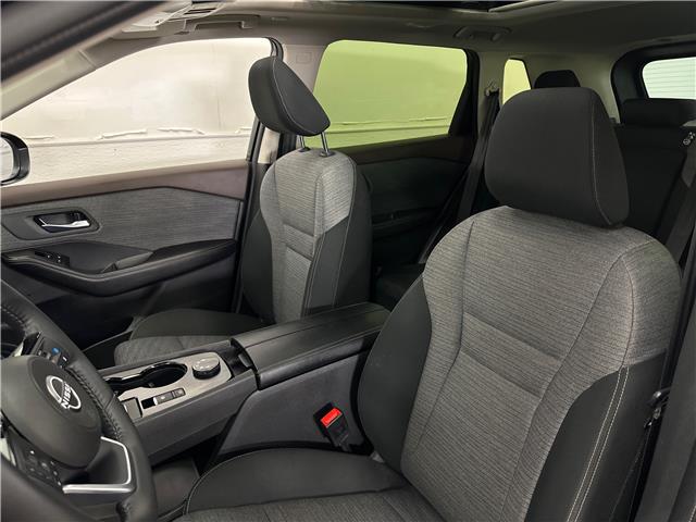 2023 Nissan Rogue SV Moonroof (Stk: 43131J) in Belleville - Image 12 of 24