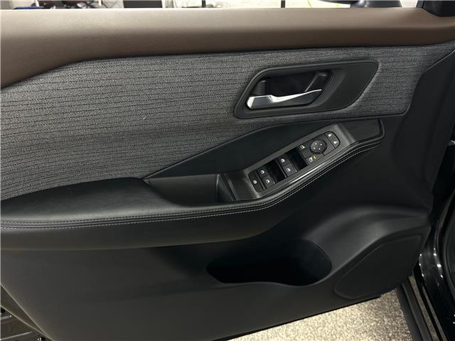 2023 Nissan Rogue SV Moonroof (Stk: 43131J) in Belleville - Image 14 of 24