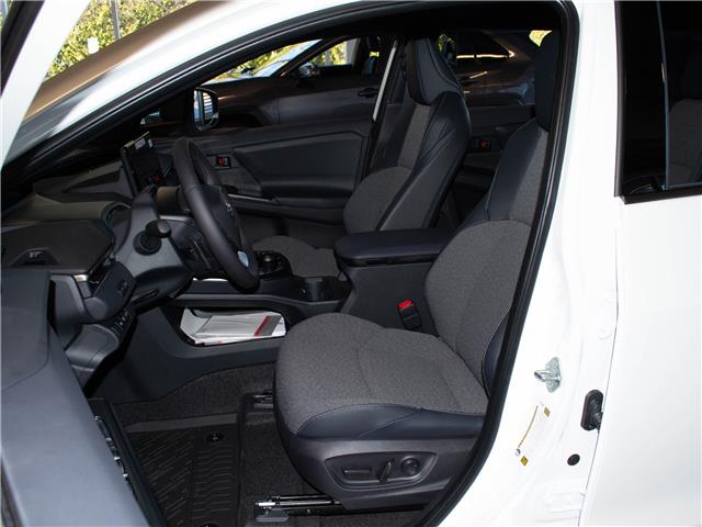 2026 Toyota bZ XLE (Stk: 26502) in Kingston - Image 9 of 15