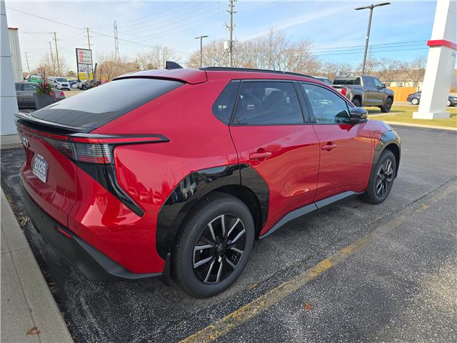 2026 Toyota bZ XLE (Stk: 3402) in Sarnia - Image 3 of 8