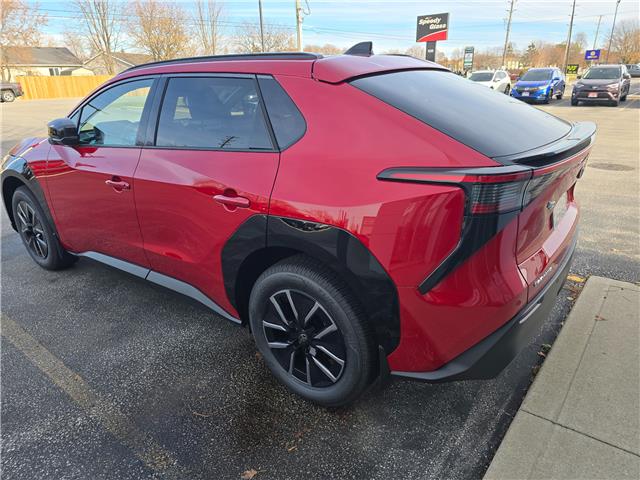 2026 Toyota bZ XLE (Stk: 3402) in Sarnia - Image 4 of 8